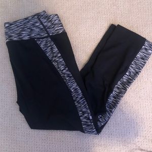 Calvin Klein capri leggings